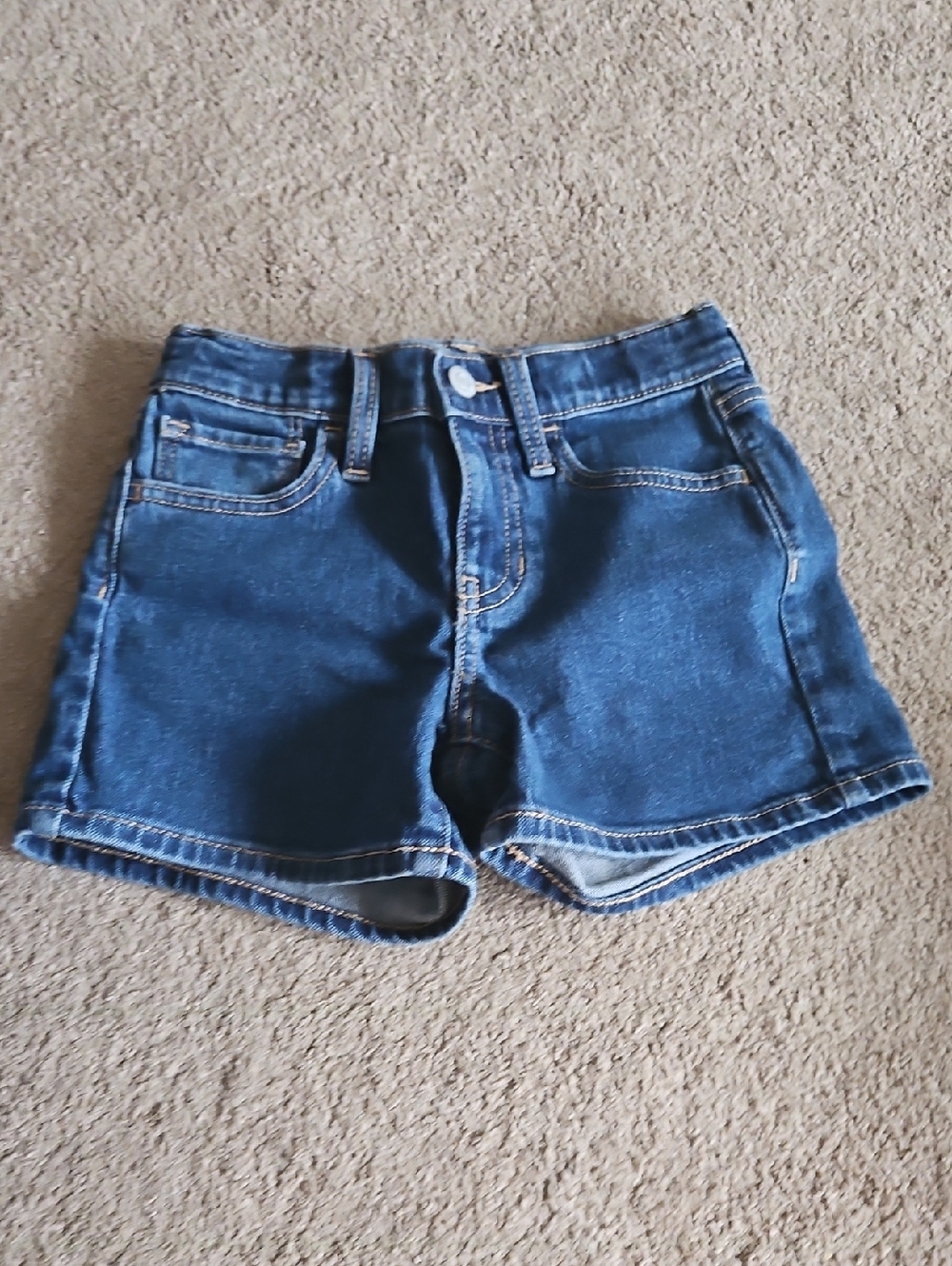 Old Navy High-Rise Built-in Tough denim shorts, Size 7